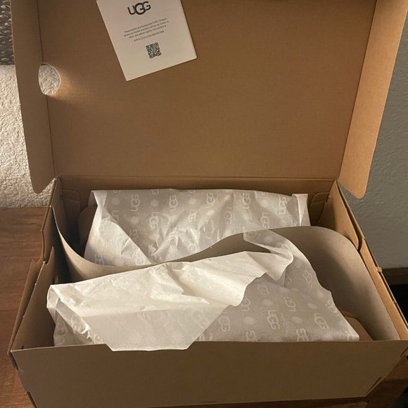 UGG Tazz Maxi Tasman Slippers Chestnut Sz 7 NWT - Picture 4 of 10